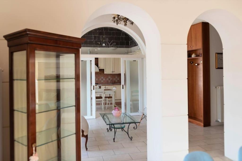 Ferienwohnung Ercole Luxury Flat Sessa Aurunca Exterior foto